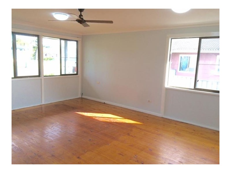 77 Kingstown Road, Woodberry NSW 2322