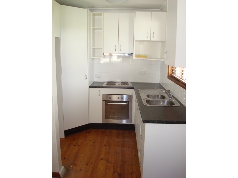 31 Duckenfield Avenue, Woodberry NSW 2322