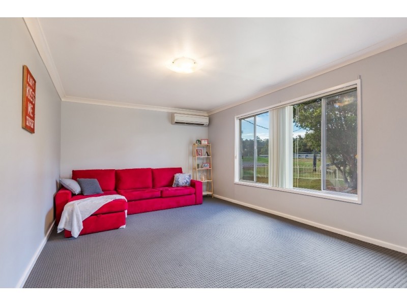 358 Old Maitland Road, Cessnock NSW 2325
