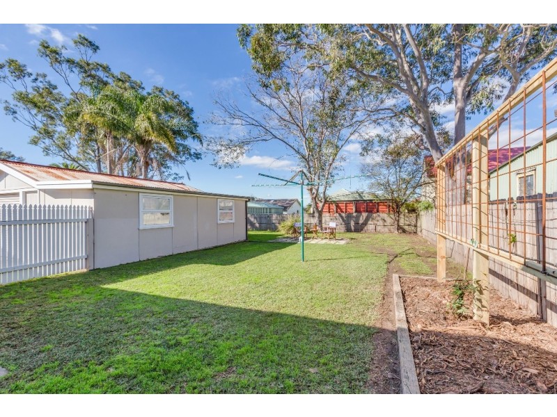 50 Lawson Avenue, Beresfield NSW 2322