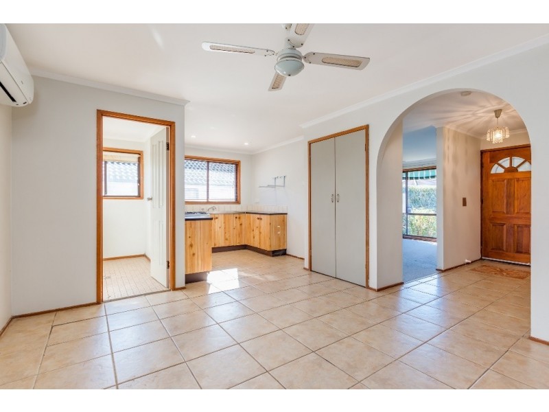 28 Michael Hill Avenue, Woodberry NSW 2322