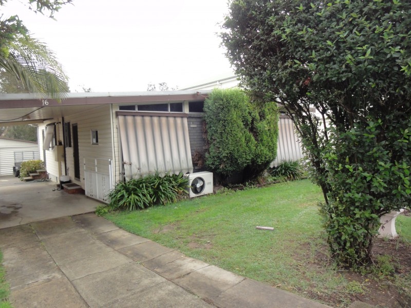 16 Yarrum Avenue, Beresfield NSW 2322