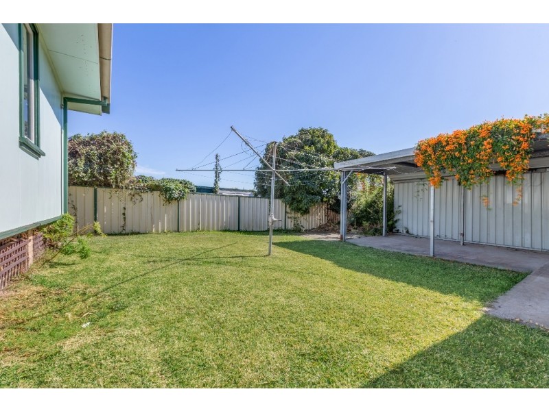 17 Kingstown Road, Woodberry NSW 2322
