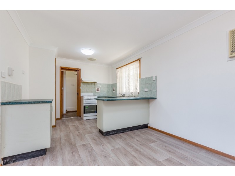 2 Hawkins Street, Rutherford NSW 2320