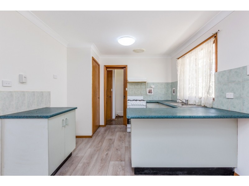 2 Hawkins Street, Rutherford NSW 2320