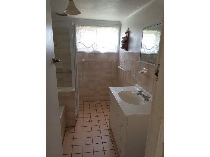 19 Maitland Road, Hexham NSW 2322