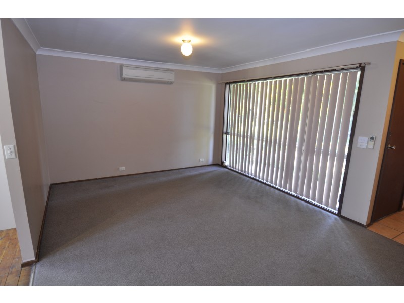 11 Burbank Close, Tarro NSW 2322