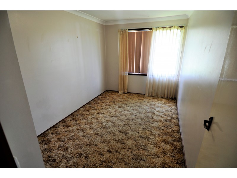 11 Burbank Close, Tarro NSW 2322