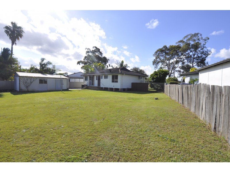11 Burbank Close, Tarro NSW 2322