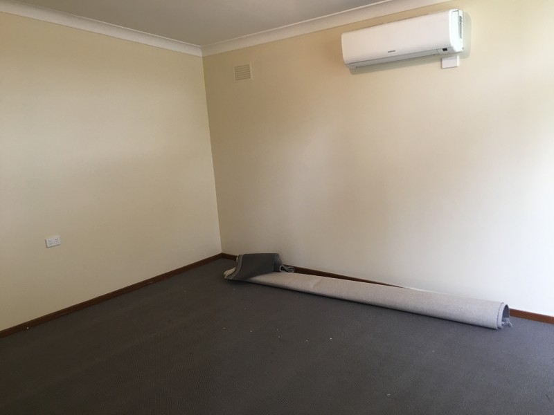 10 Tahlee Avenue, Woodberry NSW 2322