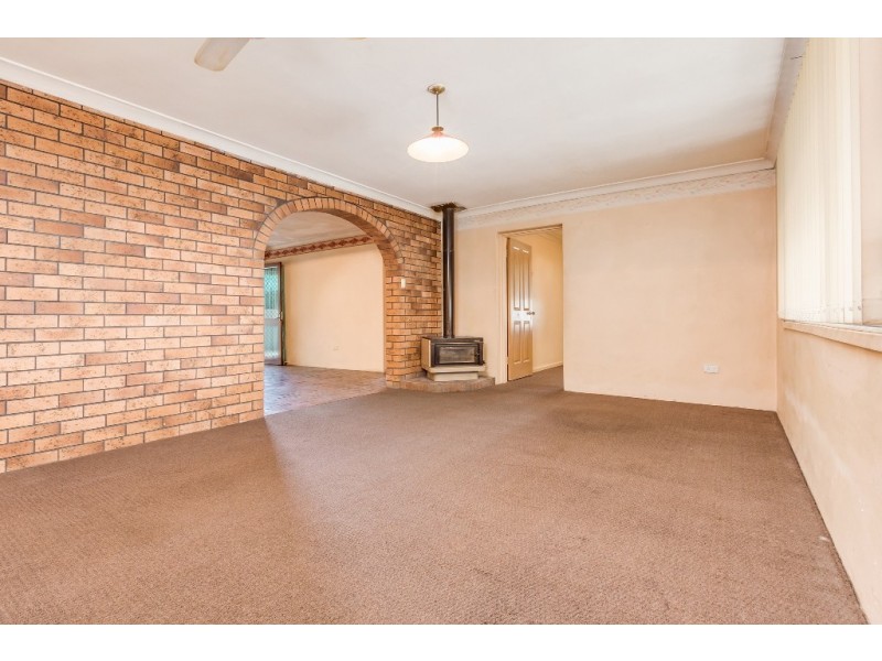 203 Anderson Drive, Beresfield NSW 2322