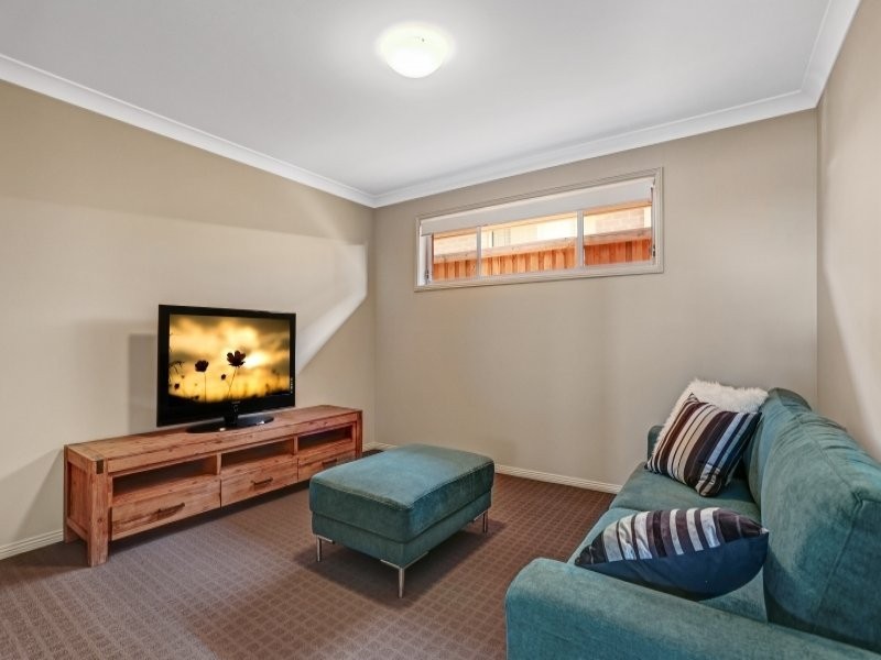 17 Finch Close, Aberglasslyn NSW 2320