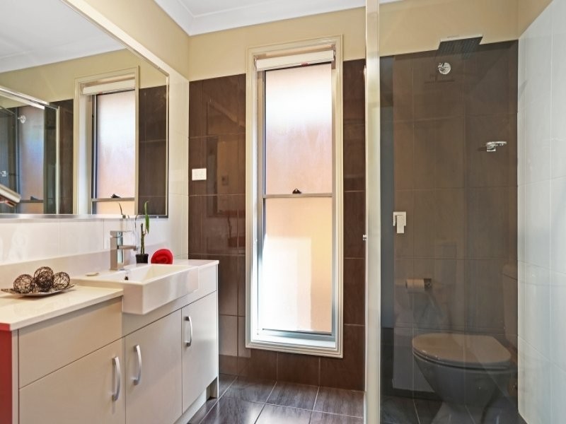 17 Finch Close, Aberglasslyn NSW 2320