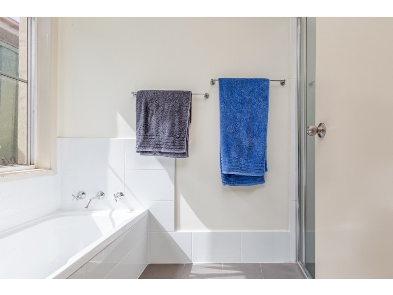 37 Frewin Avenue, Woodberry NSW 2322