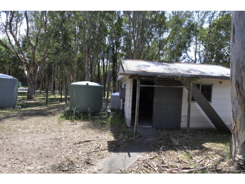 413 Lemon Tree Passage Road, Salt Ash NSW 2318