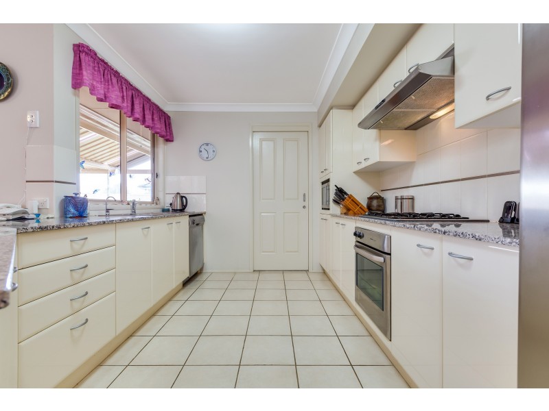 32 Sandalwood Avenue, Thornton NSW 2322