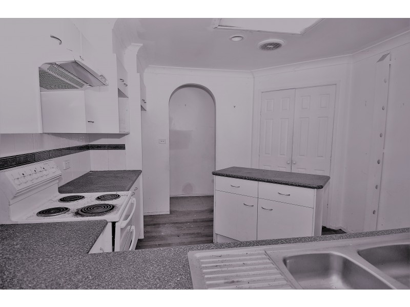 41 Sapphire Drive, Tarro NSW 2322