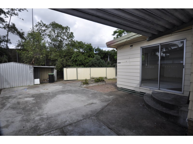 41 Sapphire Drive, Tarro NSW 2322