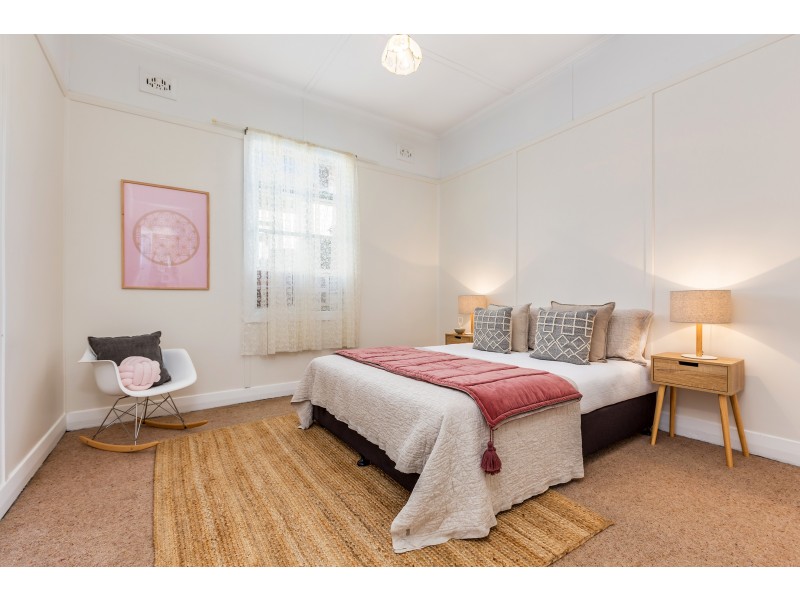 11 Narara Road, Adamstown NSW 2289