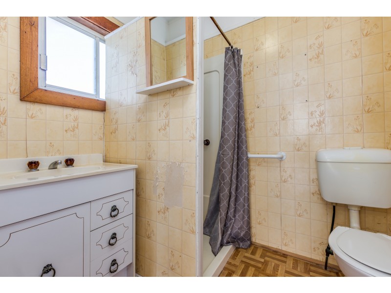 11 Narara Road, Adamstown NSW 2289