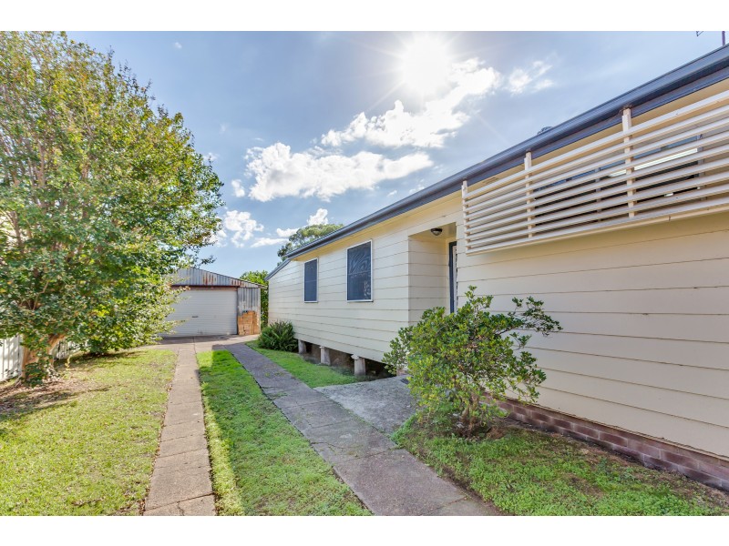 21 Lawson Avenue, Beresfield NSW 2322