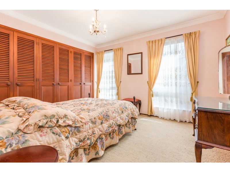 14 Verdant Drive, East Maitland NSW 2323