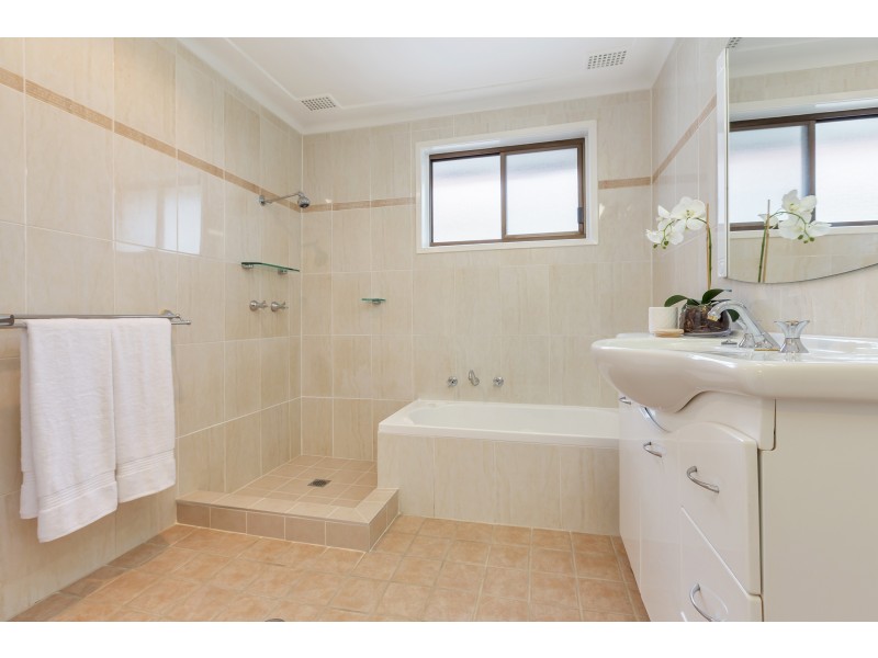 7 Pasadena Crescent, Beresfield NSW 2322