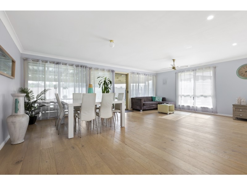 12 Whiteley Avenue, Metford NSW 2323