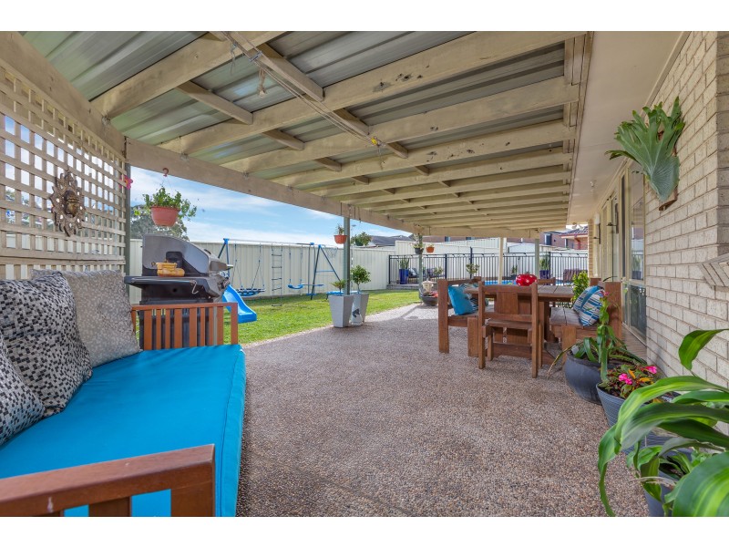 12 Whiteley Avenue, Metford NSW 2323