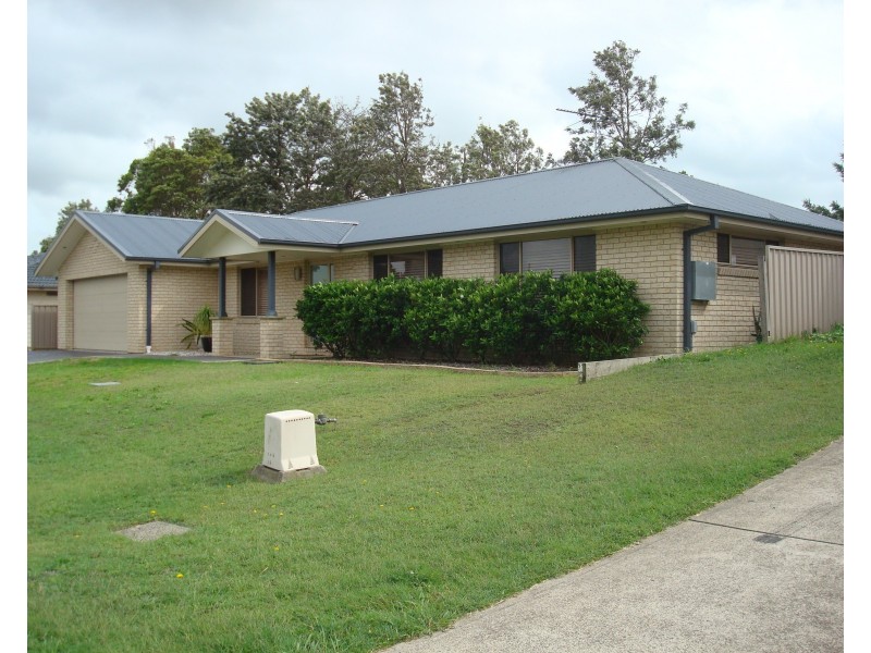 1a Michael Hill Avenue, Woodberry NSW 2322