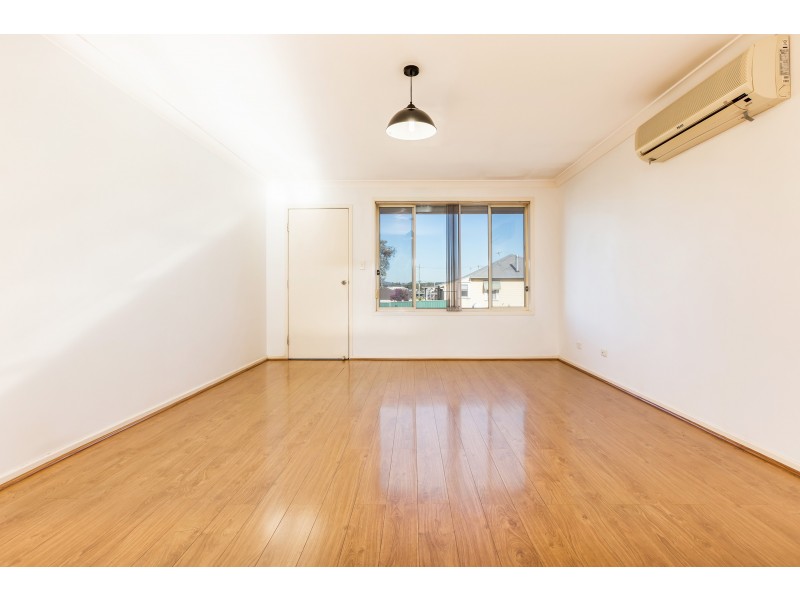 2/24 Railway Avenue, Thornton NSW 2322