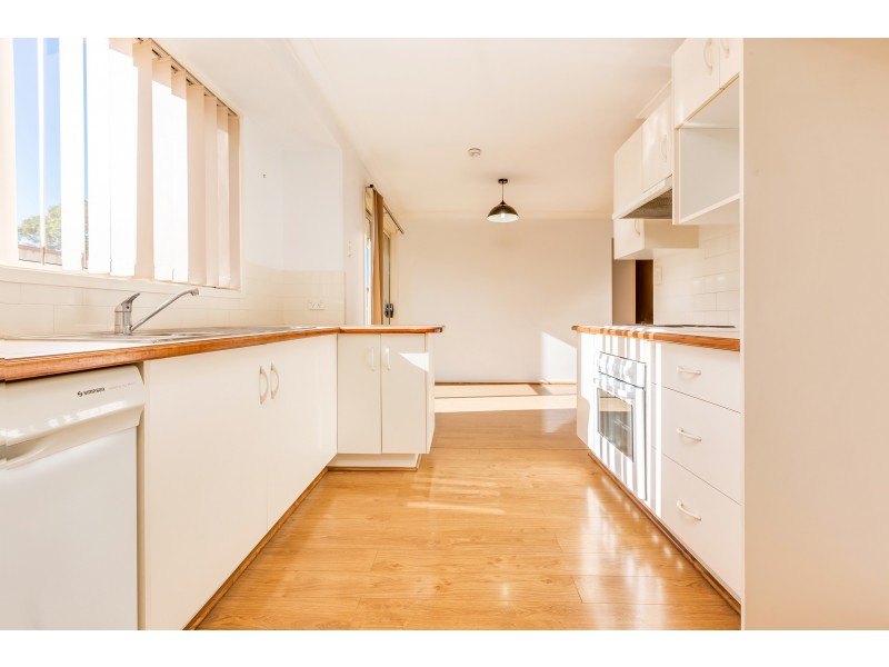 2/24 Railway Avenue, Thornton NSW 2322