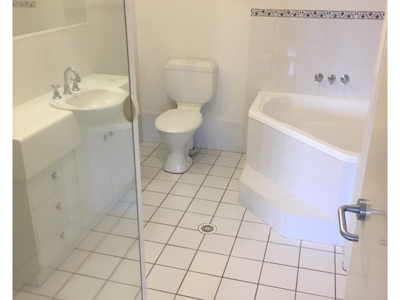 3/41 Ken Tubman Drive, Maitland NSW 2320