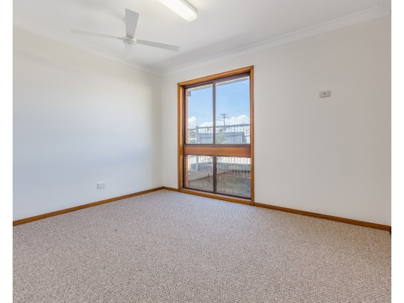 2a Hawkins Street, Rutherford NSW 2320