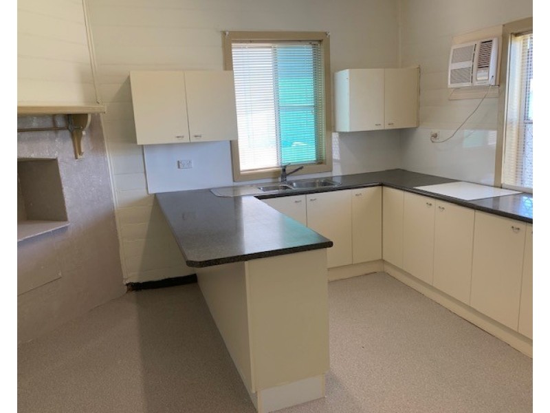 38 Old Maitland Road, Hexham NSW 2322