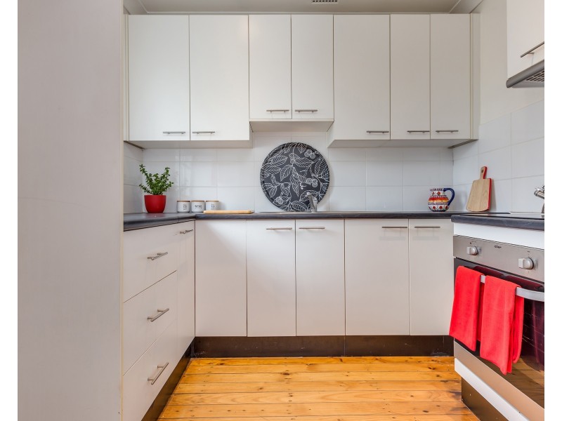 32 Duckenfield Avenue, Woodberry NSW 2322