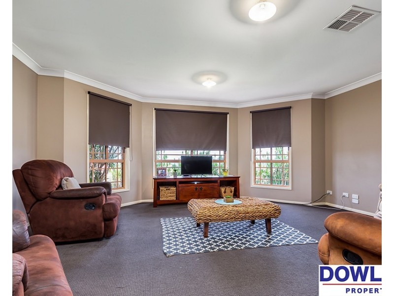 24 Benjamin Circle, Rutherford NSW 2320
