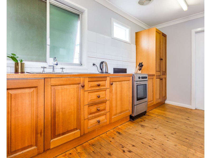 15 Ibis Parade, Woodberry NSW 2322