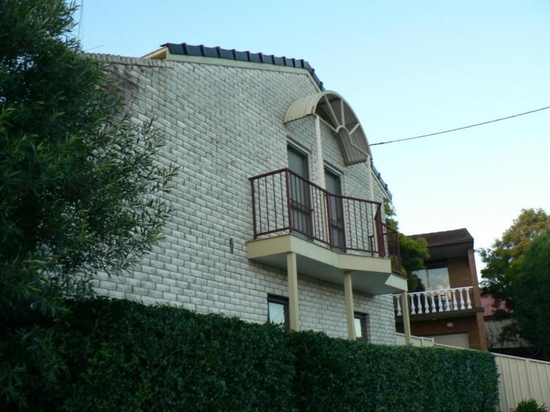 1/110 Michael Street, Jesmond NSW 2299