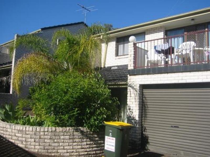 2/110 Michael Street, Jesmond NSW 2299