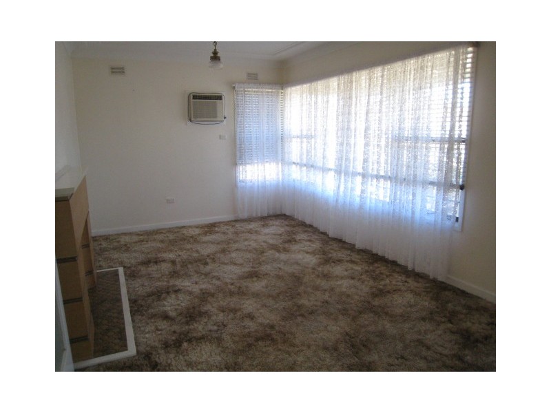 5 Ellesmere Road, Wallsend NSW 2287