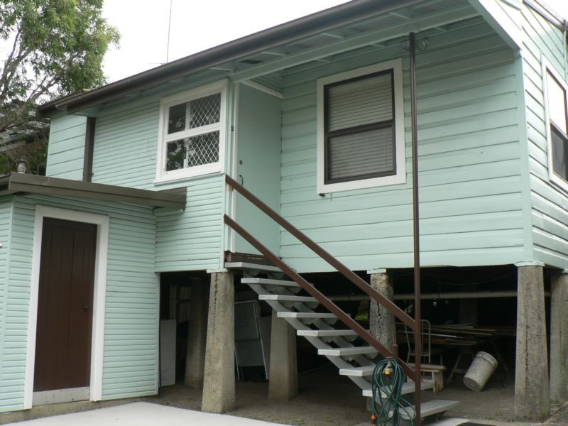 2/15 Regent Street, Mayfield NSW 2304