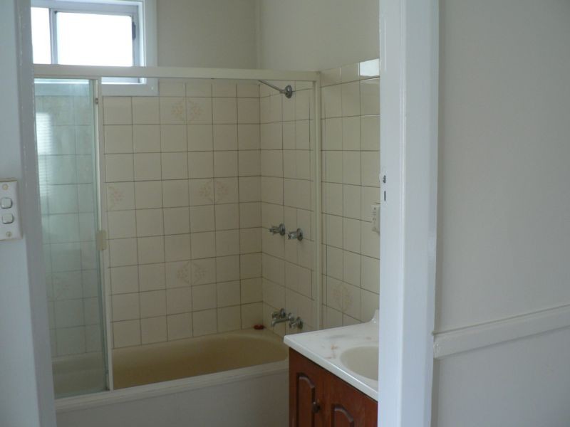 2/15 Regent Street, Mayfield NSW 2304