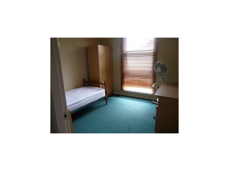 70 Conmurra Circ, Shortland NSW 2307