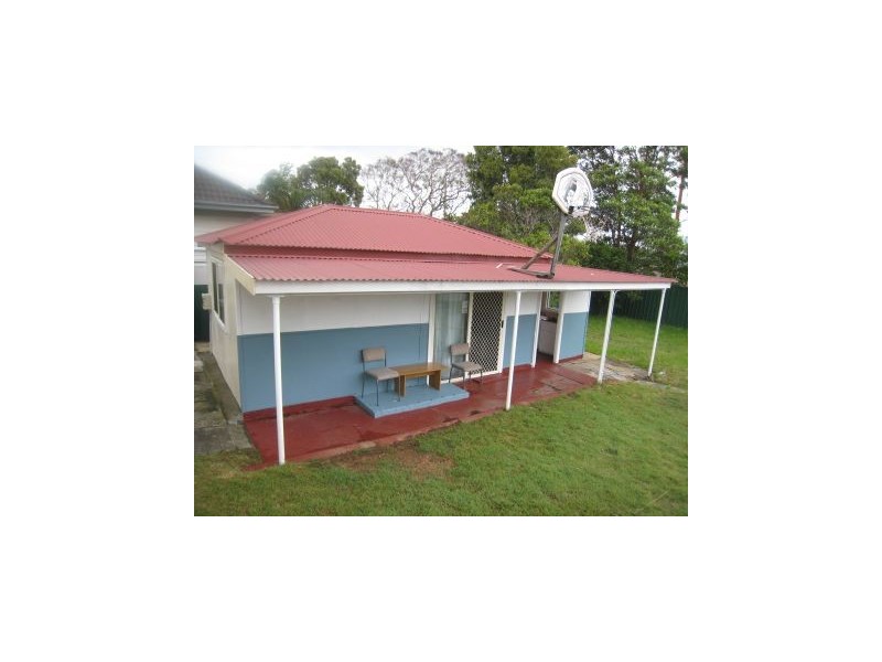 1/30 Queen Street, Waratah West NSW 2298