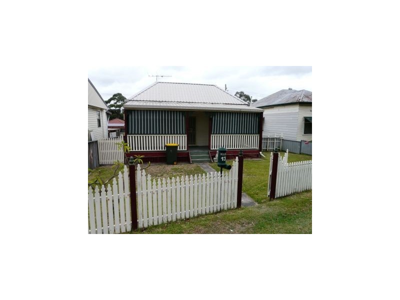 13 Hugo Close, Jesmond NSW 2299