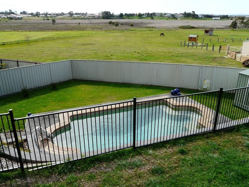 18 Ajax Avenue, Maryland NSW 2287