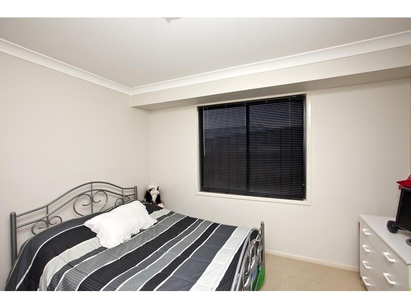 14 Redmond Circuit, Cameron Park NSW 2285