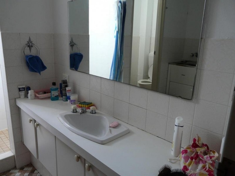 8/1 Harvard Close, Jesmond NSW 2299