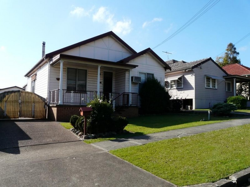 182 Michael Street, Jesmond NSW 2299